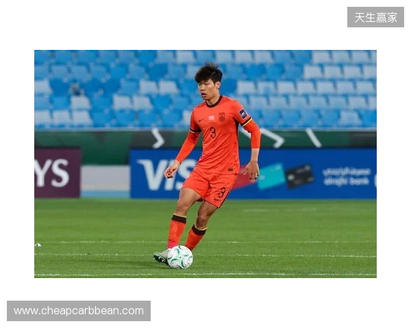 北青:U23国足主力球员贺一然今日抵达成都,即将加盟成都蓉城 北青:U23国足主力球员贺一然今日抵达成都,即将加盟成都蓉城