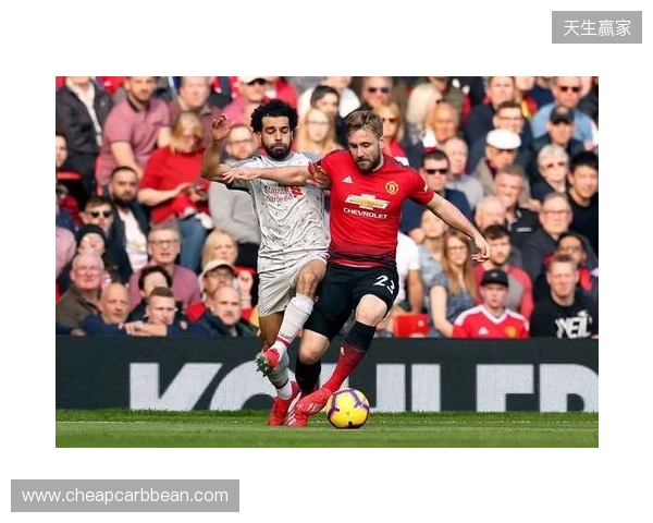 利物浦客战森林：萨拉赫、加克波、埃基蒂克首发，维尔茨出战