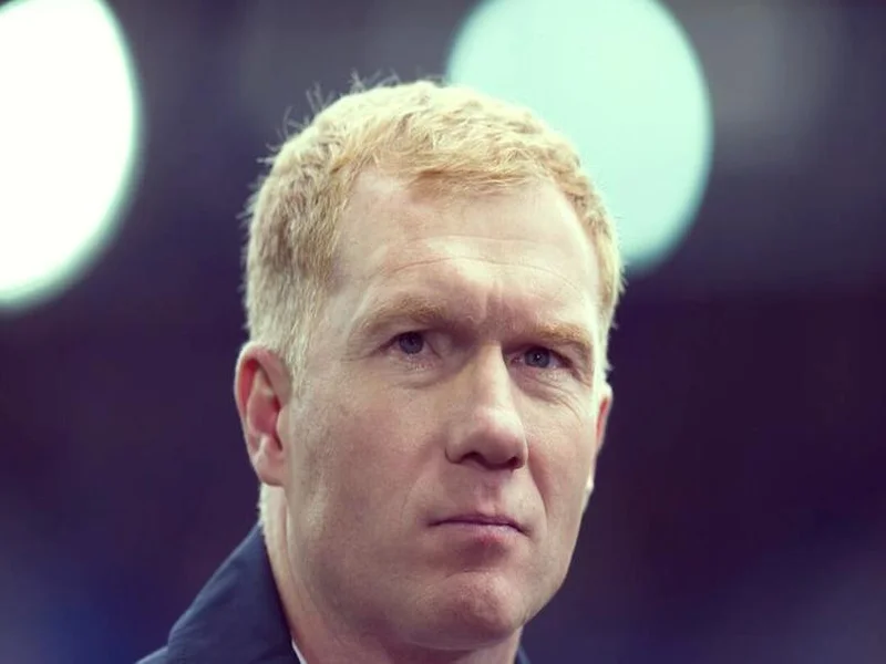 埃弗拉：斯科尔斯、基恩、内维尔让我很生气，卡里克是自己人